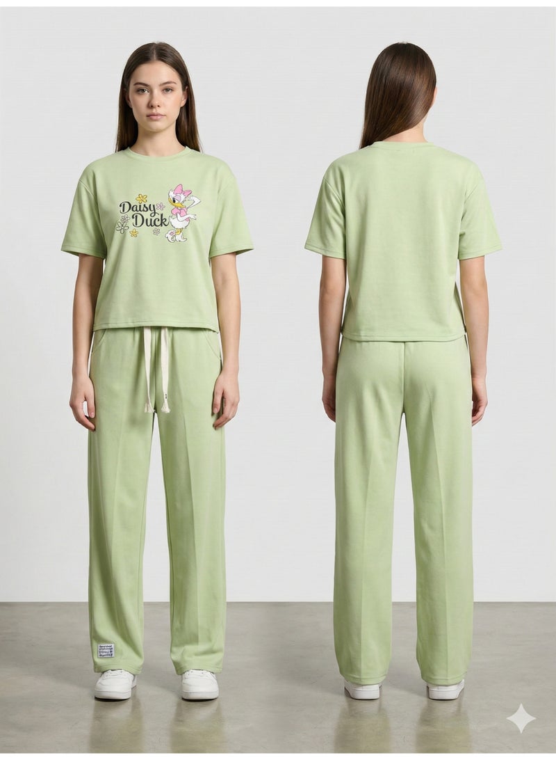 طقم مكون من قطعتين تي شيرت برسومات Daisy Duck وسروال مستقيم الساق للسيدات - Image 2